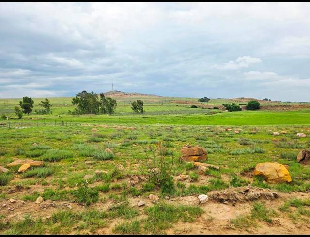 LAND FOR SALE IN KAYDALE